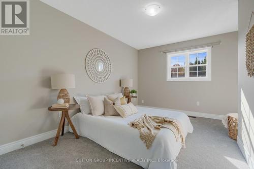 47 Little Ryan'S Way, Bracebridge, ON - Indoor Photo Showing Bedroom