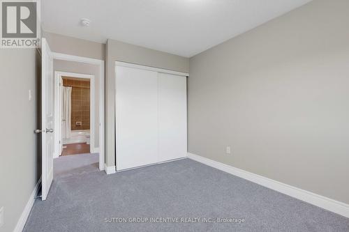 47 Little Ryan'S Way, Bracebridge, ON - Indoor Photo Showing Other Room