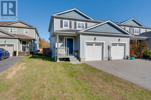 47 Little Ryan'S Way, Bracebridge, ON - Outdoor With Facade