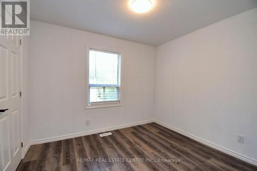 14 Graham Avenue S, Hamilton, ON - Indoor Photo Showing Other Room