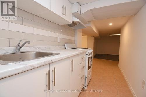 14 Graham Avenue S, Hamilton, ON - Indoor Photo Showing Kitchen