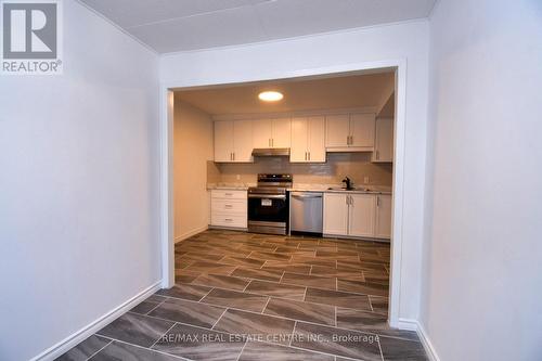 14 Graham Avenue S, Hamilton, ON - Indoor Photo Showing Kitchen