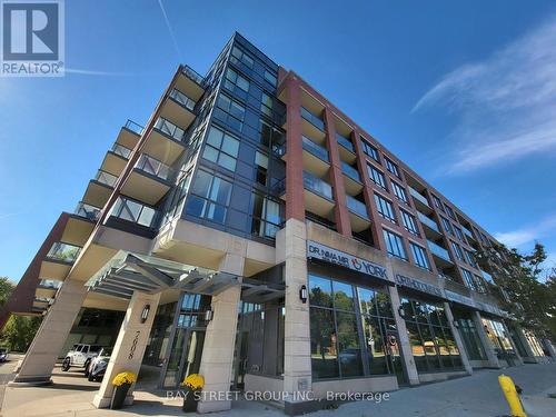 515 - 7608 Yonge Street, Vaughan, ON - Outdoor With Balcony