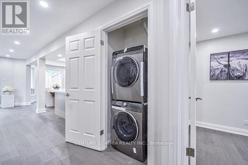 5 Old Wellington Street N, Markham, ON - Indoor Photo Showing Laundry Room