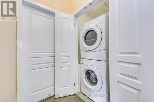 222 - 128 Garden Drive, Oakville, ON - Indoor Photo Showing Laundry Room