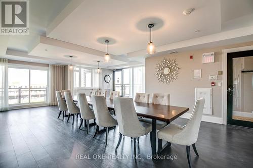 222 - 128 Garden Drive, Oakville, ON - Indoor Photo Showing Dining Room