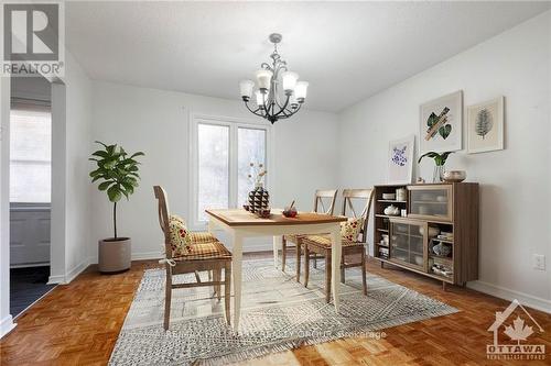 642 Gaines Drive, Ottawa, ON - Indoor Photo Showing Dining Room