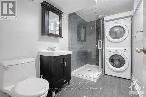 642 Gaines Drive, Ottawa, ON - Indoor Photo Showing Laundry Room