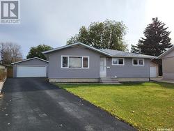 41 Klaehn CRESCENT  Saskatoon, SK S7L 4G4