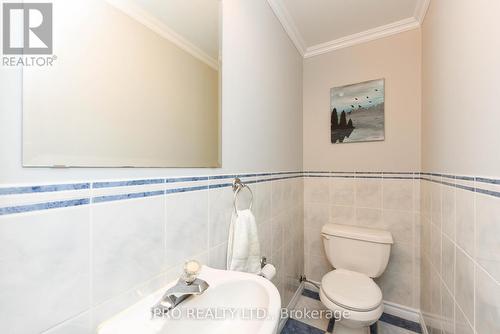 404 Claircrest Avenue, Mississauga, ON - Indoor Photo Showing Bathroom