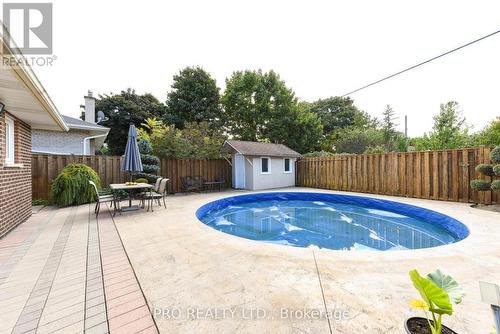 404 Claircrest Avenue, Mississauga, ON - Outdoor With In Ground Pool