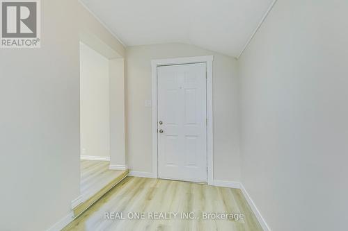 86 Queen Street, Brantford, ON - Indoor Photo Showing Other Room