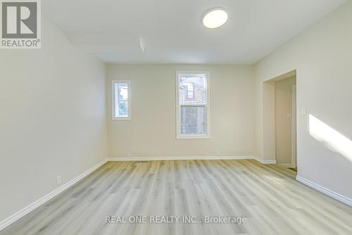 86 Queen Street, Brantford, ON - Indoor Photo Showing Other Room