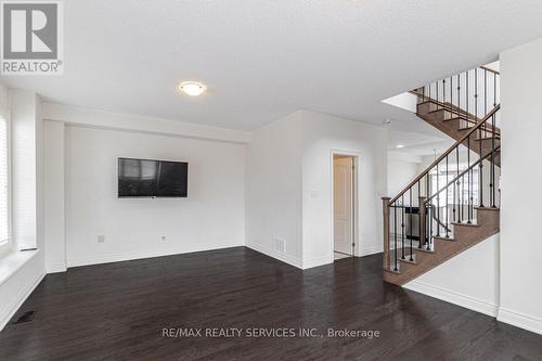 1 Snowhill Lane, Brampton, ON - Indoor