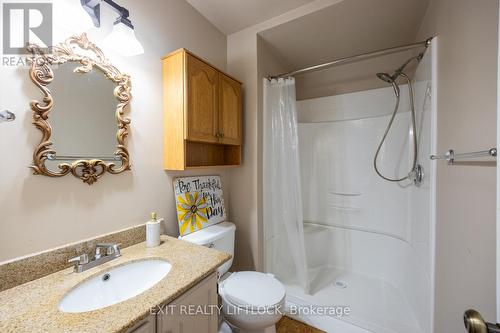 2776 Pigeon Lake Road, Kawartha Lakes, ON - Indoor Photo Showing Bathroom