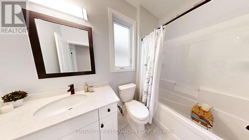 49 - 1960 Evans Boulevard, London, ON - Indoor Photo Showing Bathroom