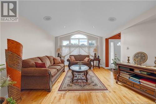 36 Deerwood Place, Saint John, NB - Indoor Photo Showing Living Room