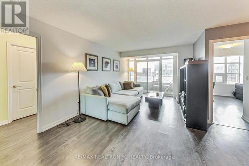 721 - 85 East Liberty Street, Toronto, ON - Indoor Photo Showing Living Room