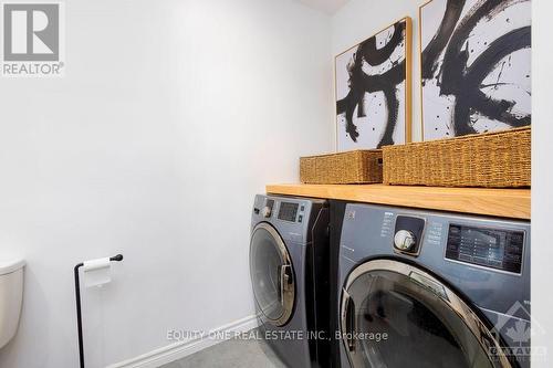 552 Mutual Street, Ottawa, ON - Indoor Photo Showing Laundry Room