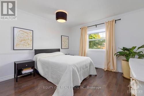 552 Mutual Street, Ottawa, ON - Indoor Photo Showing Bedroom