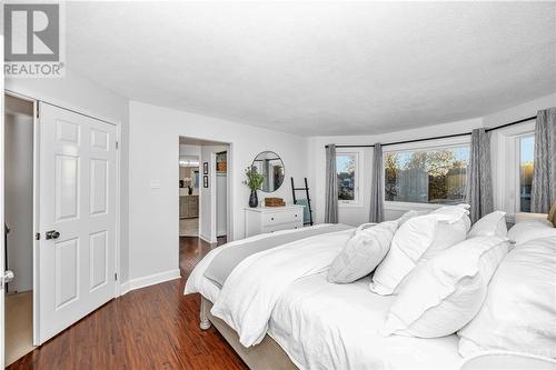 75 Saddlehorn Crescent, Kanata, ON - Indoor Photo Showing Bedroom