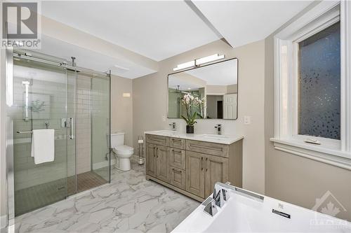 75 Saddlehorn Crescent, Kanata, ON - Indoor Photo Showing Bathroom