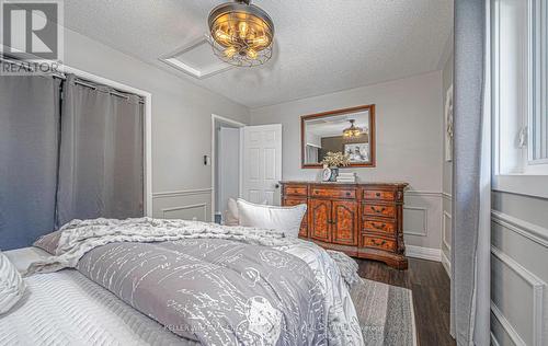 96 Freeland Avenue, Clarington (Bowmanville), ON - Indoor Photo Showing Bedroom