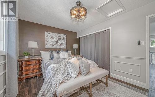 96 Freeland Avenue, Clarington (Bowmanville), ON - Indoor Photo Showing Bedroom