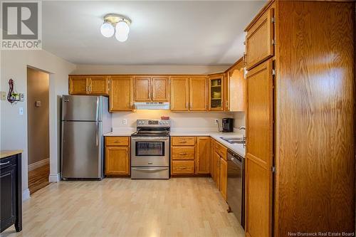 23 Matthews Drive, Quispamsis, NB - Indoor Photo Showing Kitchen