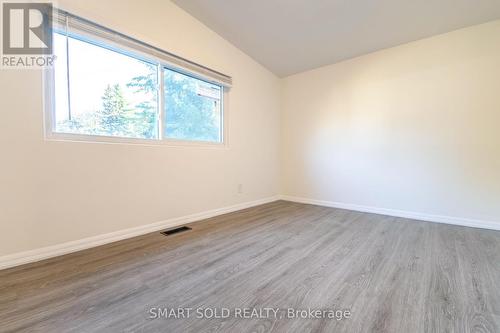 6446 Sherwood Road, Niagara Falls, ON - Indoor Photo Showing Other Room