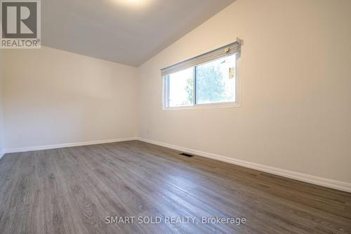 6446 Sherwood Road, Niagara Falls, ON - Indoor Photo Showing Other Room