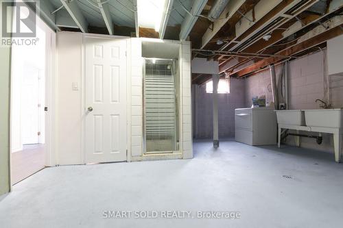 6446 Sherwood Road, Niagara Falls, ON - Indoor Photo Showing Basement