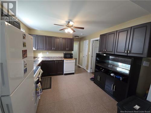 2 James Savage Road Unit# 2, Russellville, NB - Indoor Photo Showing Kitchen With Double Sink