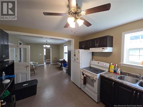 2 James Savage Road Unit# 2, Russellville, NB - Indoor Photo Showing Kitchen With Double Sink