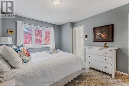 89 Mosaics Avenue, Aurora, ON - Indoor Photo Showing Bedroom