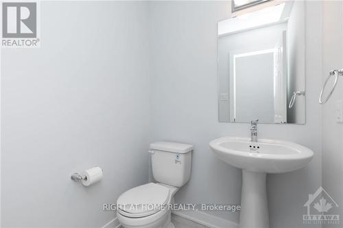 339 Crossway Terrace, Ottawa, ON - Indoor Photo Showing Bathroom