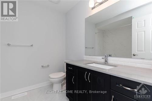 339 Crossway Terrace, Ottawa, ON - Indoor Photo Showing Bathroom