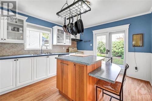 707 Levac Drive, Ottawa, ON - Indoor Photo Showing Kitchen With Double Sink