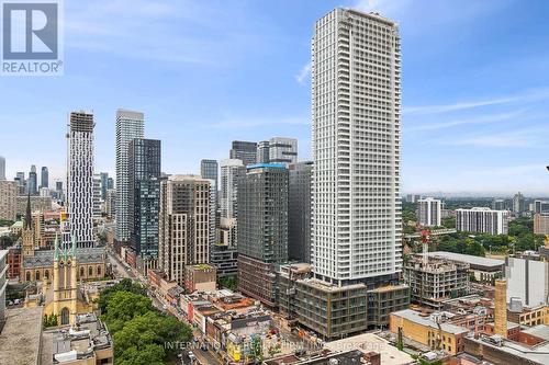 1404 - 50 Lombard Street, Toronto, ON - Outdoor With Facade