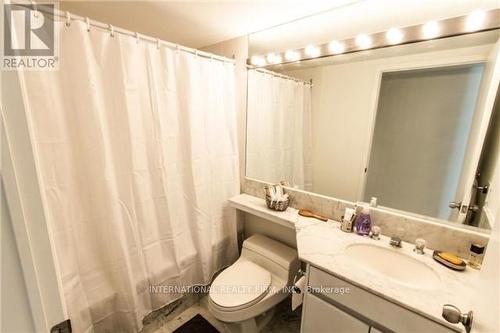 1404 - 50 Lombard Street, Toronto, ON - Indoor Photo Showing Bathroom