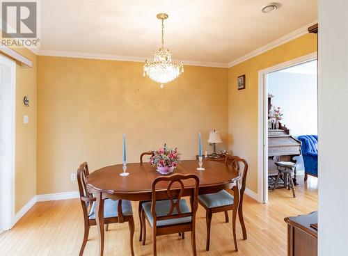 2 Carrigan Place, Conception Bay South, NL - Indoor Photo Showing Dining Room