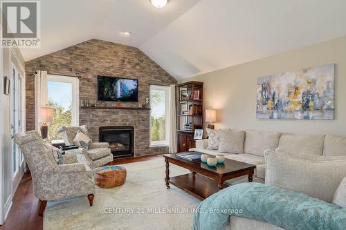 20334 Main Street, Caledon, ON - Indoor Photo Showing Living Room With Fireplace