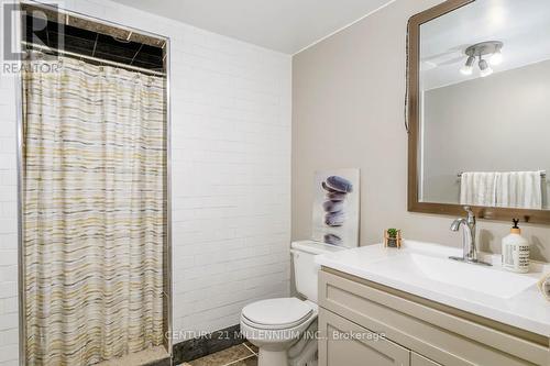 20334 Main Street, Caledon, ON - Indoor Photo Showing Bathroom