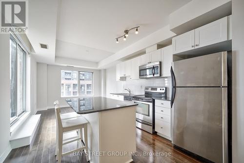 708 - 385 Prince Of Wales Drive, Mississauga, ON - Indoor Photo Showing Kitchen With Stainless Steel Kitchen