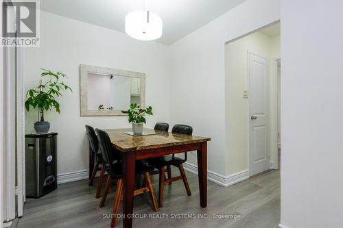 161 - 1395 Williamsport Drive, Mississauga, ON - Indoor Photo Showing Dining Room