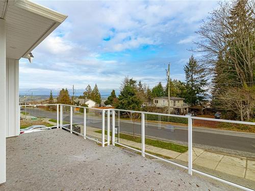 812 Russell Rd, Ladysmith, BC 