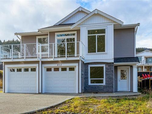 812 Russell Rd, Ladysmith, BC 