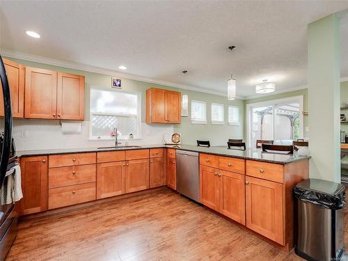 3314 Hazelwood Rd, Langford, BC 