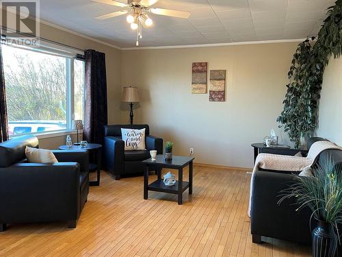 336 100B Avenue, Dawson Creek, BC - Indoor