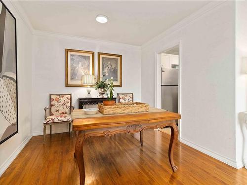 403-1159 Beach Dr, Oak Bay, BC - Indoor Photo Showing Dining Room